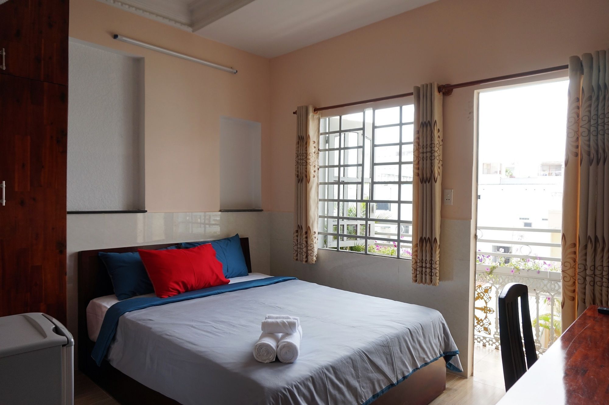 Hotel Reddoorz Near Khu Che Xuat Tan Thuan 2 Ho Chi Minh Zewnętrze zdjęcie