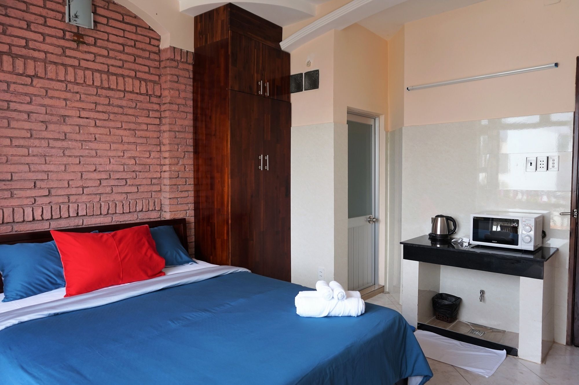 Hotel Reddoorz Near Khu Che Xuat Tan Thuan 2 Ho Chi Minh Zewnętrze zdjęcie