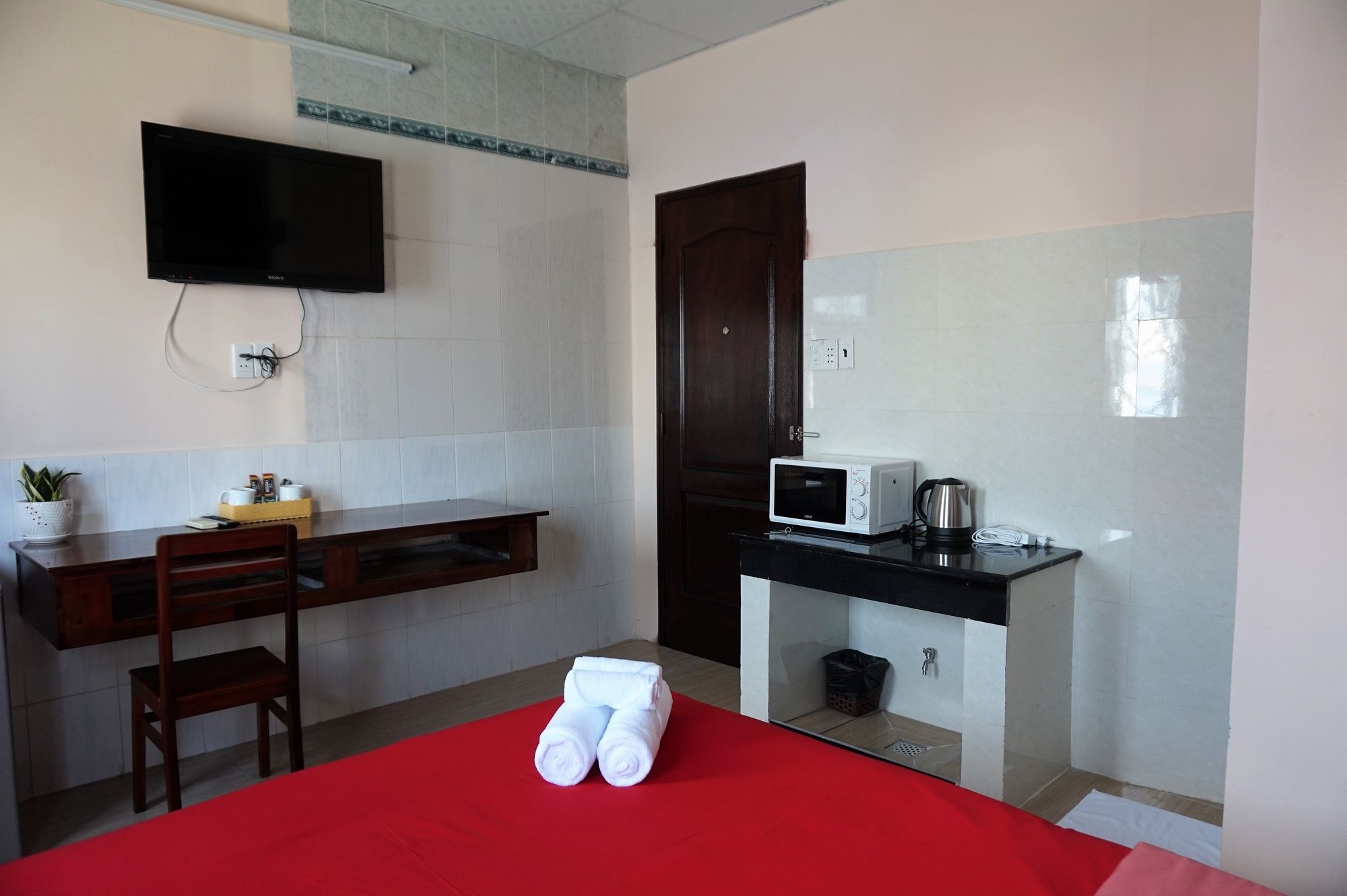 Hotel Reddoorz Near Khu Che Xuat Tan Thuan 2 Ho Chi Minh Zewnętrze zdjęcie